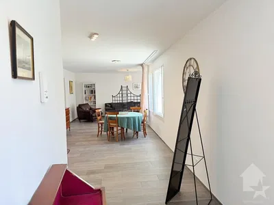 Wohnzimmer; tageslicht, moderner stil