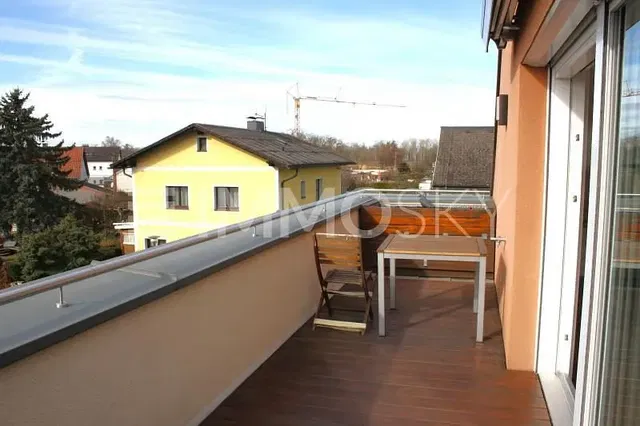 شرفة; إطلالة