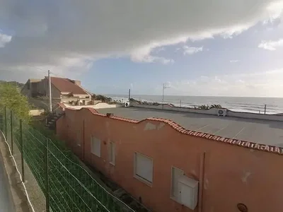 Haus und umgebung; blick