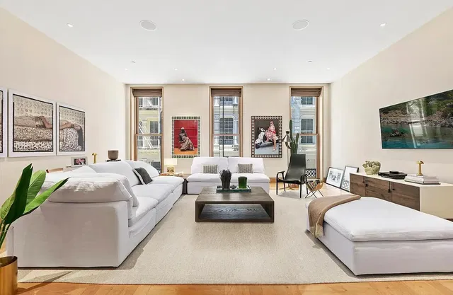 Living room; natural light, modern style