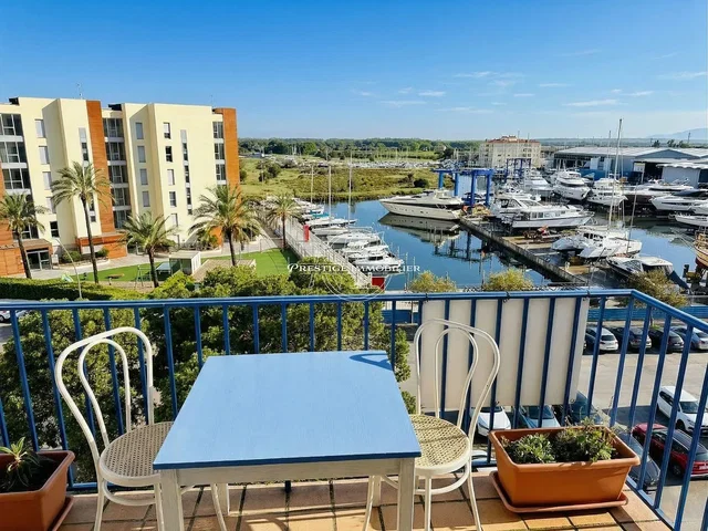 شرفة; إطلالة