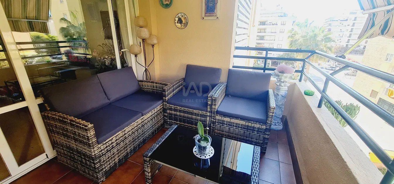 Balkon; manzara, fayans zemin