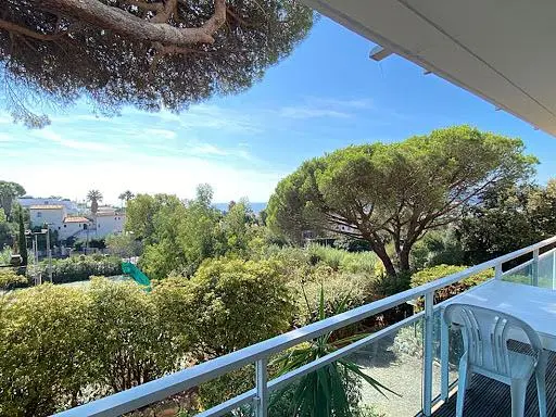 Balkon; manzara, doğal ışık