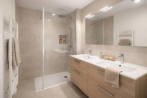 Bathroom; renovated, natural light, modern style