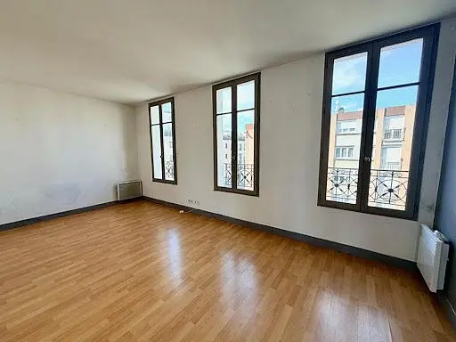 Living room; view, wood floor, natural light