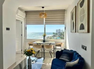 Oturma odası; manzara, doğal ışık, modern stil