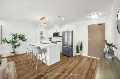 Küche; küchengeräte, tageslicht, moderner stil, holzboden