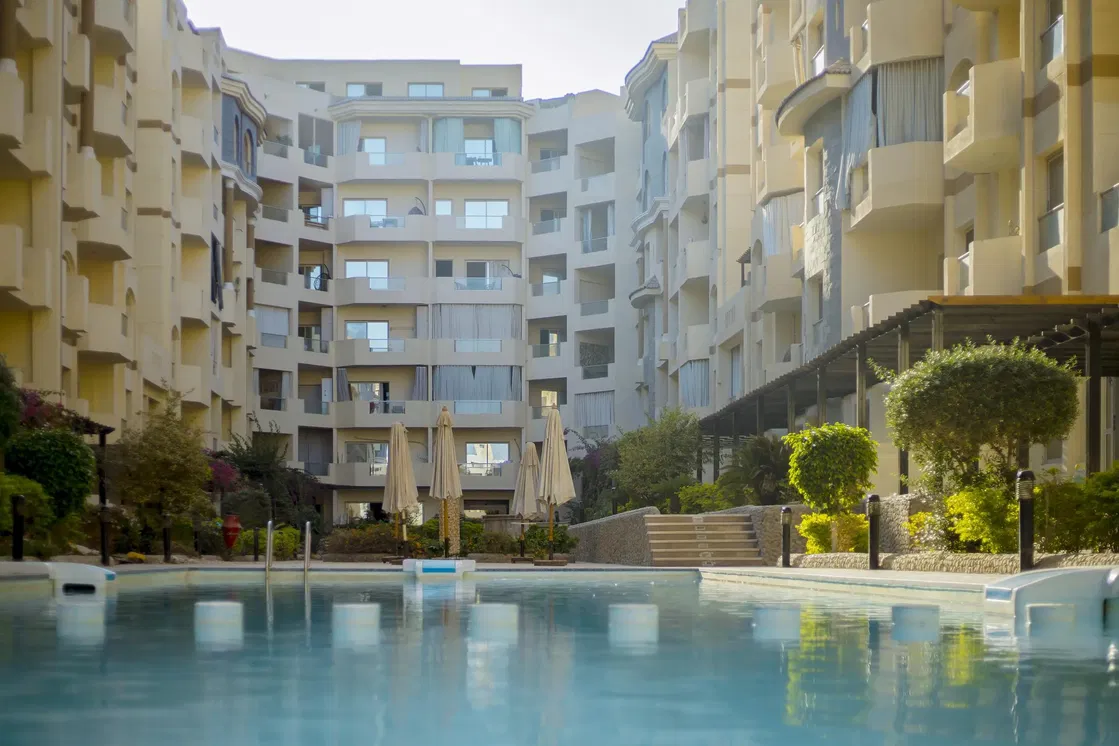 Кућа и околина; поглед