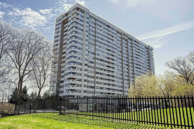 Casa y alrededores; vista