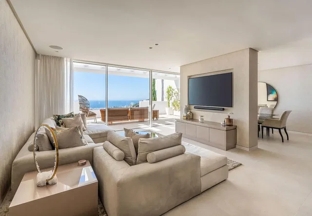 Salón; vista, luz natural, estilo moderno