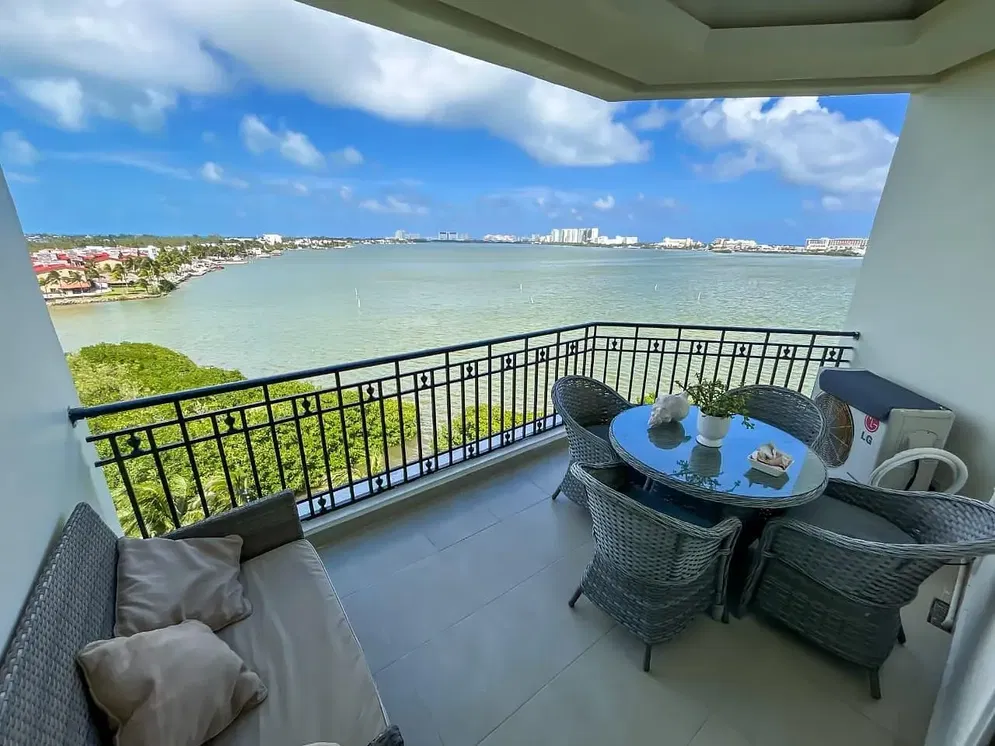 Balkon; blick, fliesenboden