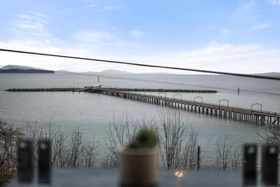 شرفة; إطلالة