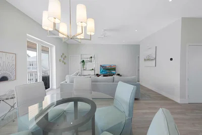 Sala de estar; luz natural, estilo moderno