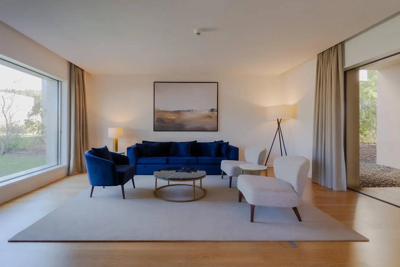 Wohnzimmer; blick, tageslicht, moderner stil