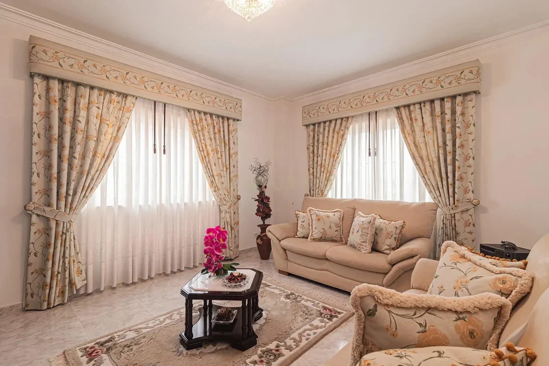غرفة معيشة; ضوء طبيعي, أسلوب عصري