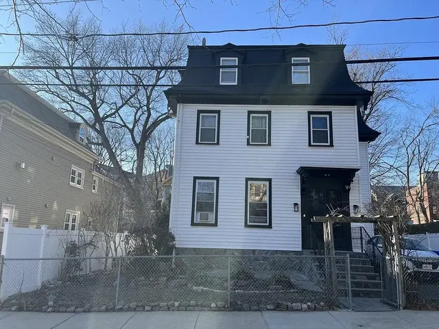 House and surroundings; view