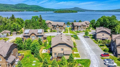 المنزل والمناطق المحيطة; إطلالة