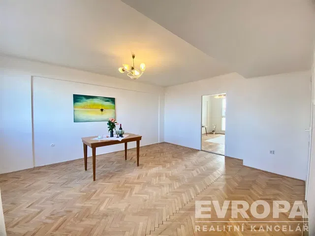 Living room; wood floor, natural light