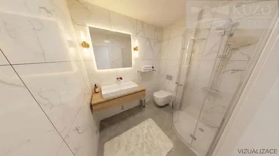 Banyo; fayans zemin, tadilatlı, doğal ışık