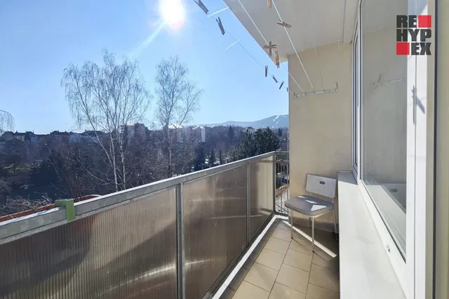 Balcon; vue, carrelage