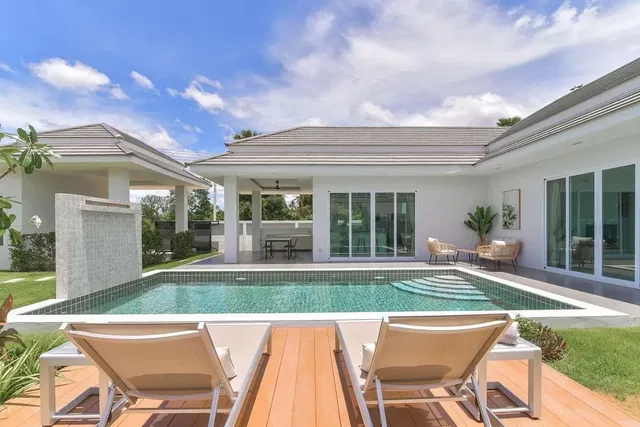 Casa e dintorni; vista, luce naturale