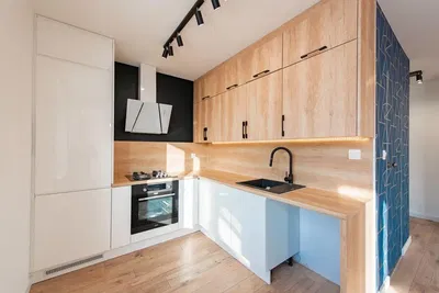 مطبخ; أجهزة المطبخ, ضوء طبيعي, أسلوب عصري, أرضية خشبية