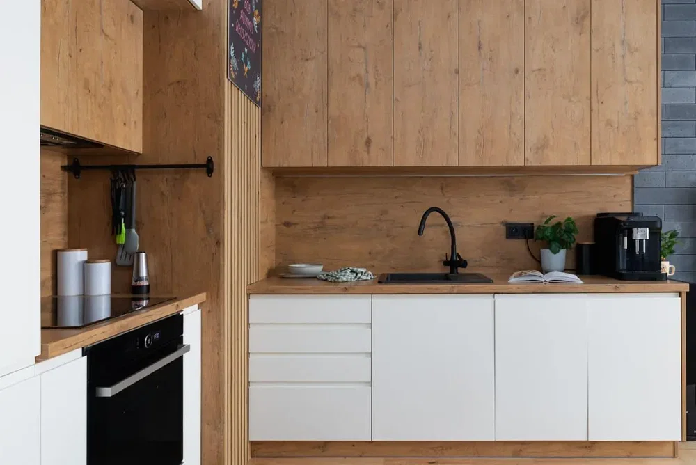 Cuisine; électroménager, lumière naturelle