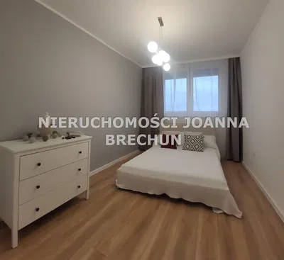 Slaapkamer; natuurlijk licht, houten vloer