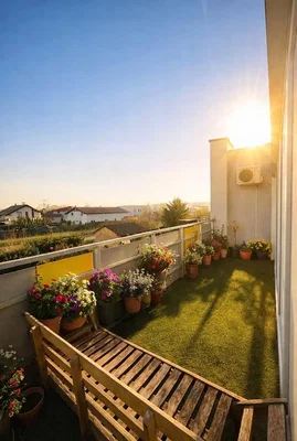 Balkon; prirodno svjetlo, pogled