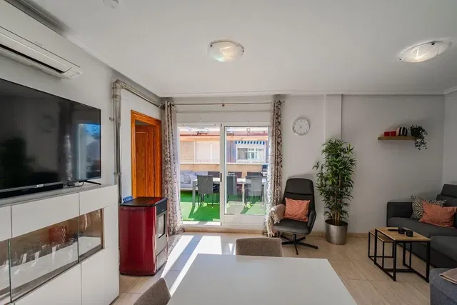 Salon; vue, lumière naturelle, style moderne