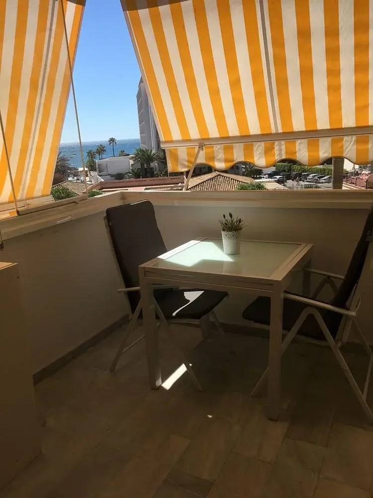 Balkon; blick, fliesenboden