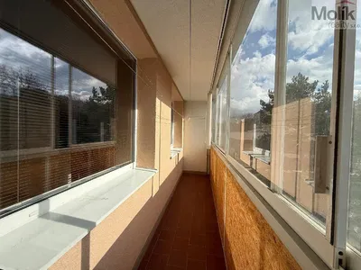 Balkon; fliesenboden, blick