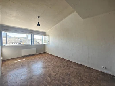 Wohnzimmer; fliesenboden, blick, tageslicht