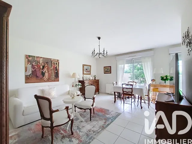 Dnevna soba; prirodno svjetlo, moderni stil