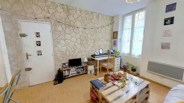 Obývací pokoj; přirozené světlo, moderní styl