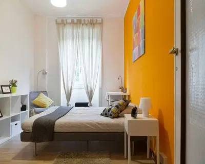 Yatak odası; doğal ışık, modern stil