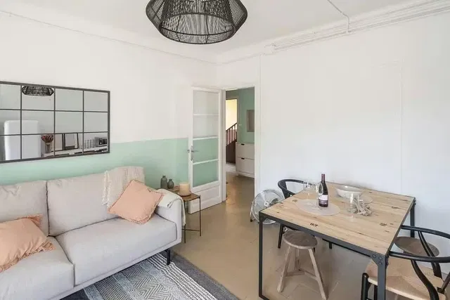 Dnevna soba; prirodno svjetlo, moderni stil