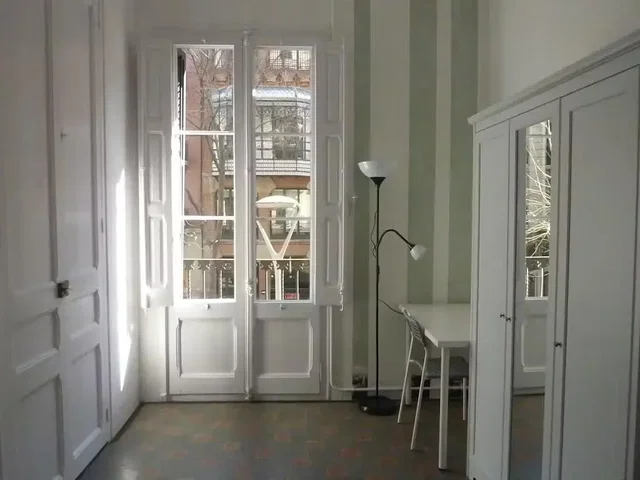 Σαλόνι; θέα, φυσικό φως