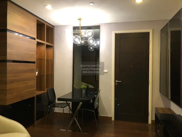 Oturma odası; modern stil, tadilatlı, doğal ışık