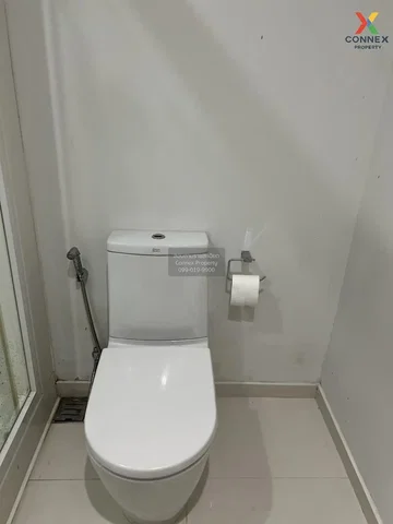 Toalet; pločice