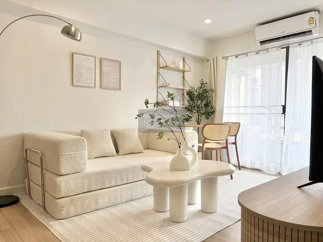 Wohnzimmer; tageslicht, moderner stil