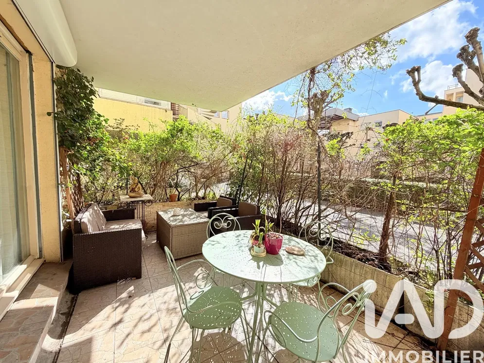 Teras; manzara, doğal ışık