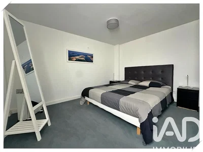 غرفة نوم; أرضية خشبية, أسلوب عصري, ضوء طبيعي