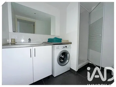 Bathroom; tile floor, renovated, natural light