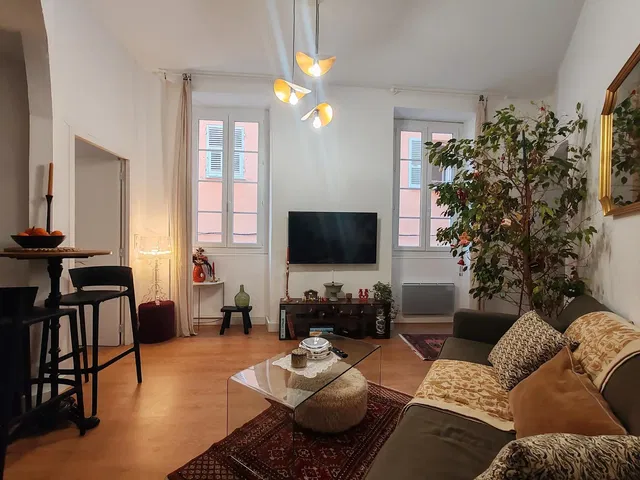 Soggiorno; luce naturale, stile moderno