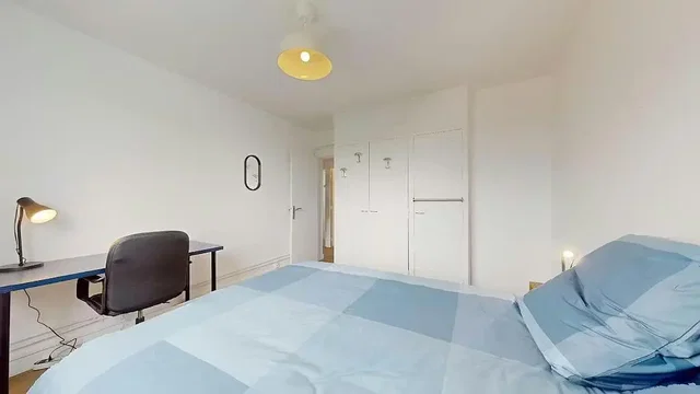 Sypialnia; światło dzienne