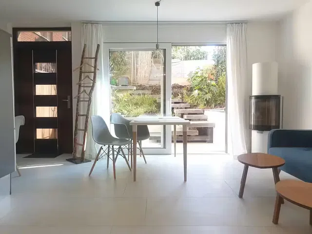 Sala de estar; luz natural, estilo moderno