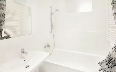 Bathroom; natural light, renovated