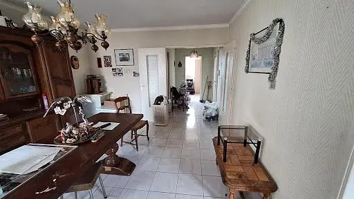 Sala de estar; luz natural, estilo rústico