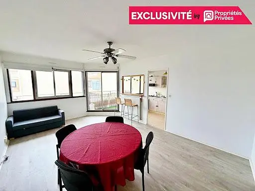 Sala de estar; luz natural, vista